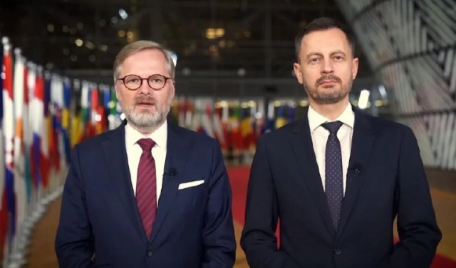 Прем'єри Чехії та Словаччини: Підсумком війни має стати перемога України