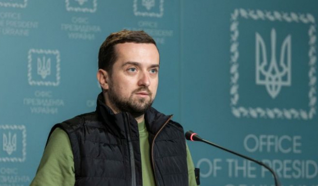 Зеленський підписав указ про звільнення Тимошенко
