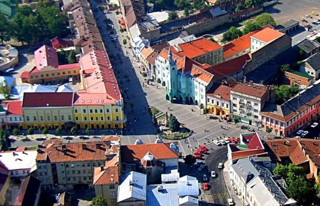 У Мукачеві завершують процес перейменування вулиць згідно закону про декомунізацію (СПИСОК)