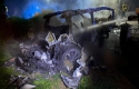 Автомобіль згорів, пасажир помер: на Закарпатті п'яний водій врізався у бетонну огорожу (ФОТО)
