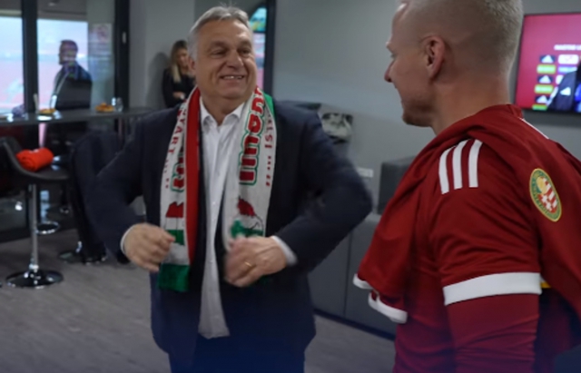 Огида і бруд: Глава МЗС Словаччини відреагував на появу Орбана у шарфі з мапою "Великої Угорщини"