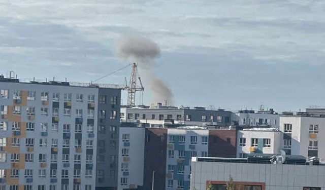 Москву атакували від 25 до 32 безпілотників. Пошкоджені будинки, проходила евакуація (ФОТО)